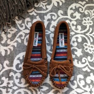 NWOT Minnetonka moccasins
